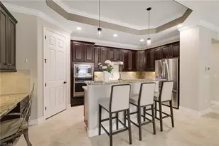 28627 Derry Ct, Bonita Springs, FL 34135 - Photo 5