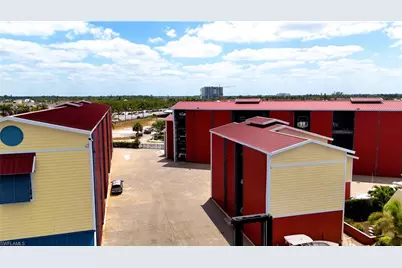 750 River Point   B3-07 Dr, Naples, FL 34102 - Photo 13