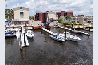 750 River Point   B3-07 Dr, Naples, FL 34102 - Photo 1