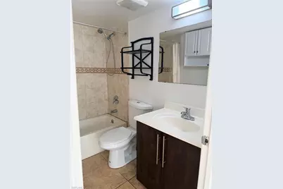 190 Santa Clara Dr #5, Naples, FL 34104 - Photo 15