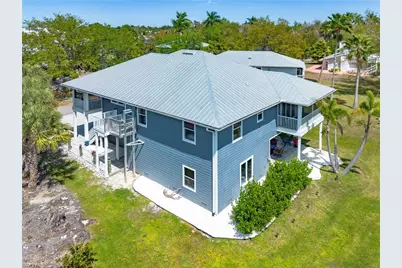 7655 Myrsine Cir, Bokeelia, FL 33922 - Photo 3