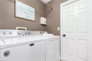 2326 SW 27th St, Cape Coral, FL 33914 - Photo 19