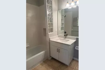 7350 Bristol Cir, Naples, FL 34120 - Photo 7