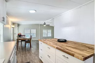 9 Moorhead Manor, Naples, FL 34112 - Photo 5