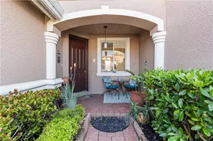 9808 Roundstone Cir, Fort Myers, FL 33967 - Photo 3