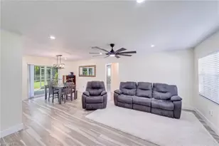 525 SE 11th Ct, Cape Coral, FL 33990 - Photo 5