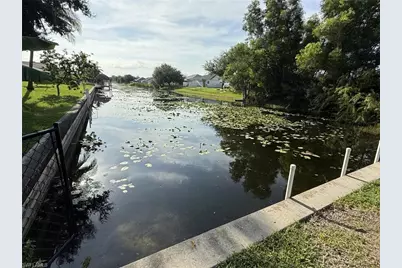 525 SE 11th Ct, Cape Coral, FL 33990 - Photo 21