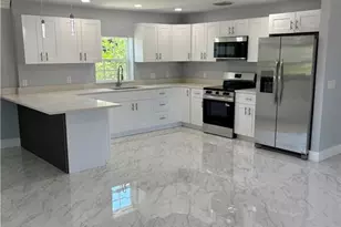 2101 43rd Terrace SW, Naples, FL 34116 - Photo 5