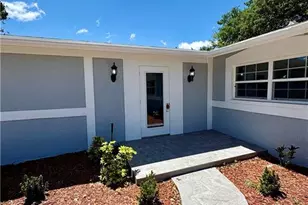 2101 43rd Terrace SW, Naples, FL 34116 - Photo 3