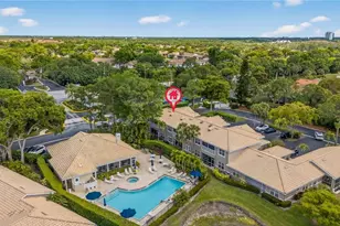 290 Emerald Bay Cir, Naples, FL 34110 - Photo 19