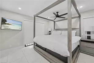 841 91st Ave N, Naples, FL 34108 - Photo 13