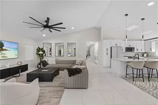 841 91st Ave N, Naples, FL 34108 - Photo 5