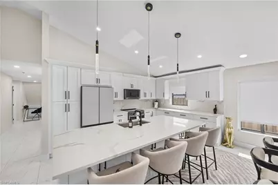 841 91st Ave N, Naples, FL 34108 - Photo 7