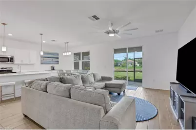 2257 Avocado Ln, Naples, FL 34120 - Photo 9