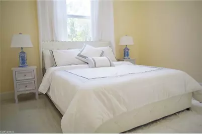 379 25th St NW, Naples, FL 34120 - Photo 23