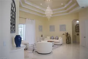 379 25th St NW, Naples, FL 34120 - Photo 5