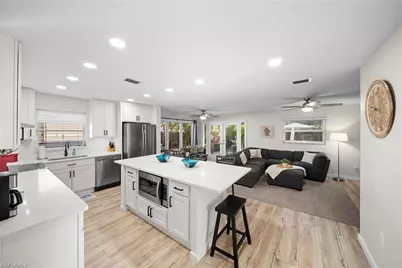 630 99th Ave N, Naples, FL 34108 - Photo 7