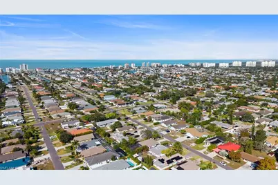 630 99th Ave N, Naples, FL 34108 - Photo 47