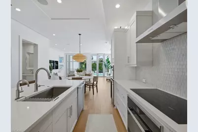 345 Banyan Blvd #3, Naples, FL 34102 - Photo 9