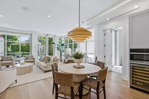 345 Banyan Blvd, Naples, FL 34102 - Photo 5