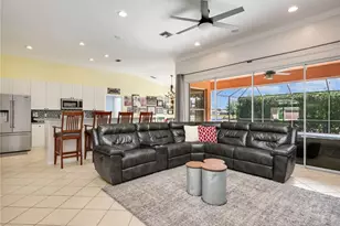 14484 Jekyll Island Ct, Naples, FL 34119 - Photo 3