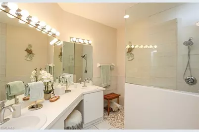 3775 Fieldstone Blvd #102, Naples, FL 34109 - Photo 15