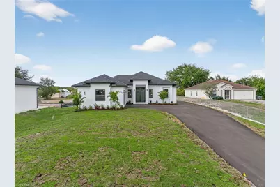 4237 22nd Ave NE, Naples, FL 34120 - Photo 3