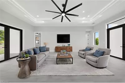 4237 22nd Ave NE, Naples, FL 34120 - Photo 9