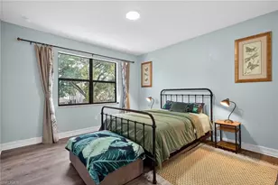 7845 Bristol Cir, Naples, FL 34120 - Photo 19