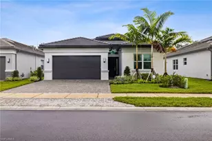 12448 Violet Ln, Naples, FL 34120 - Photo 39