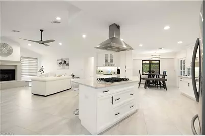 2307 Queens Way, Naples, FL 34112 - Photo 13