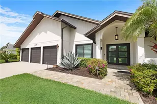 2307 Queens Way, Naples, FL 34112 - Photo 3