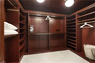 2307 Queens Way, Naples, FL 34112 - Photo 11