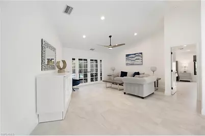 2307 Queens Way, Naples, FL 34112 - Photo 7