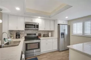 134 Cypress Way E, Naples, FL 34110 - Photo 3