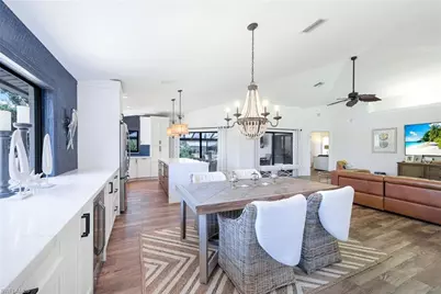 999 East Valley Dr, Bonita Springs, FL 34134 - Photo 17