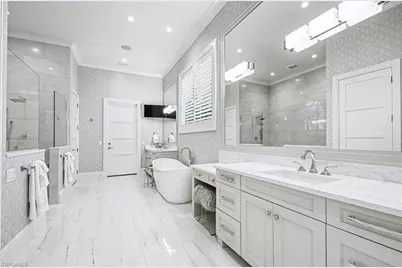 3003 Crayton Rd, Naples, FL 34103 - Photo 25