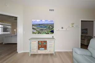 8106 Queen Palm Ln, Fort Myers, FL 33966 - Photo 9