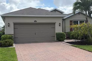 3156 Amadora Cir, Cape Coral, FL 33909 - Photo 3