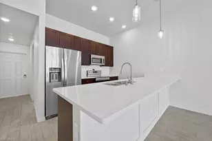 3429 SW 8th Pl, Cape Coral, FL 33914 - Photo 7