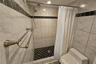 668 Mardel Ct, Naples, FL 34104 - Photo 27