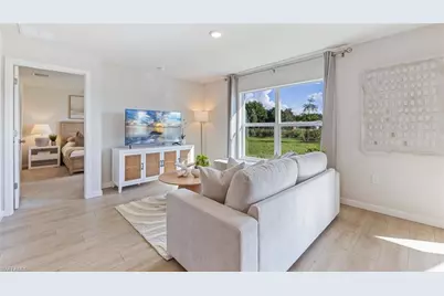 14184 Hemingway Oaks Trl, Fort Myers, FL 33905 - Photo 3