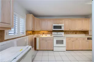 770 Waterford Dr, Naples, FL 34113 - Photo 7