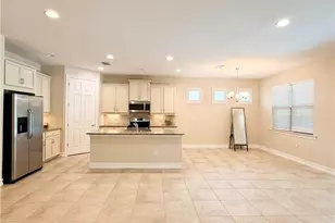 16432 Aberdeen Wy, Naples, FL 34110 - Photo 5