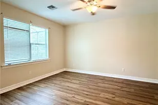 16432 Aberdeen Wy, Naples, FL 34110 - Photo 7