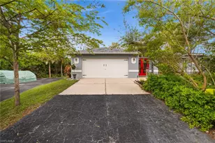 2345 31st Ave NE, Naples, FL 34120 - Photo 9