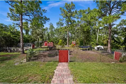 2345 31st Ave NE, Naples, FL 34120 - Photo 25