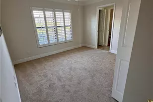 1203 Foxfire Ln, Naples, FL 34104 - Photo 17