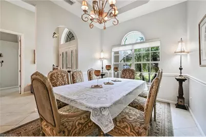 6545 Chestnut Cir, Naples, FL 34109 - Photo 9