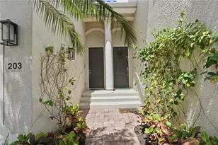 12854 Carrington Cir, Naples, FL 34105 - Photo 5